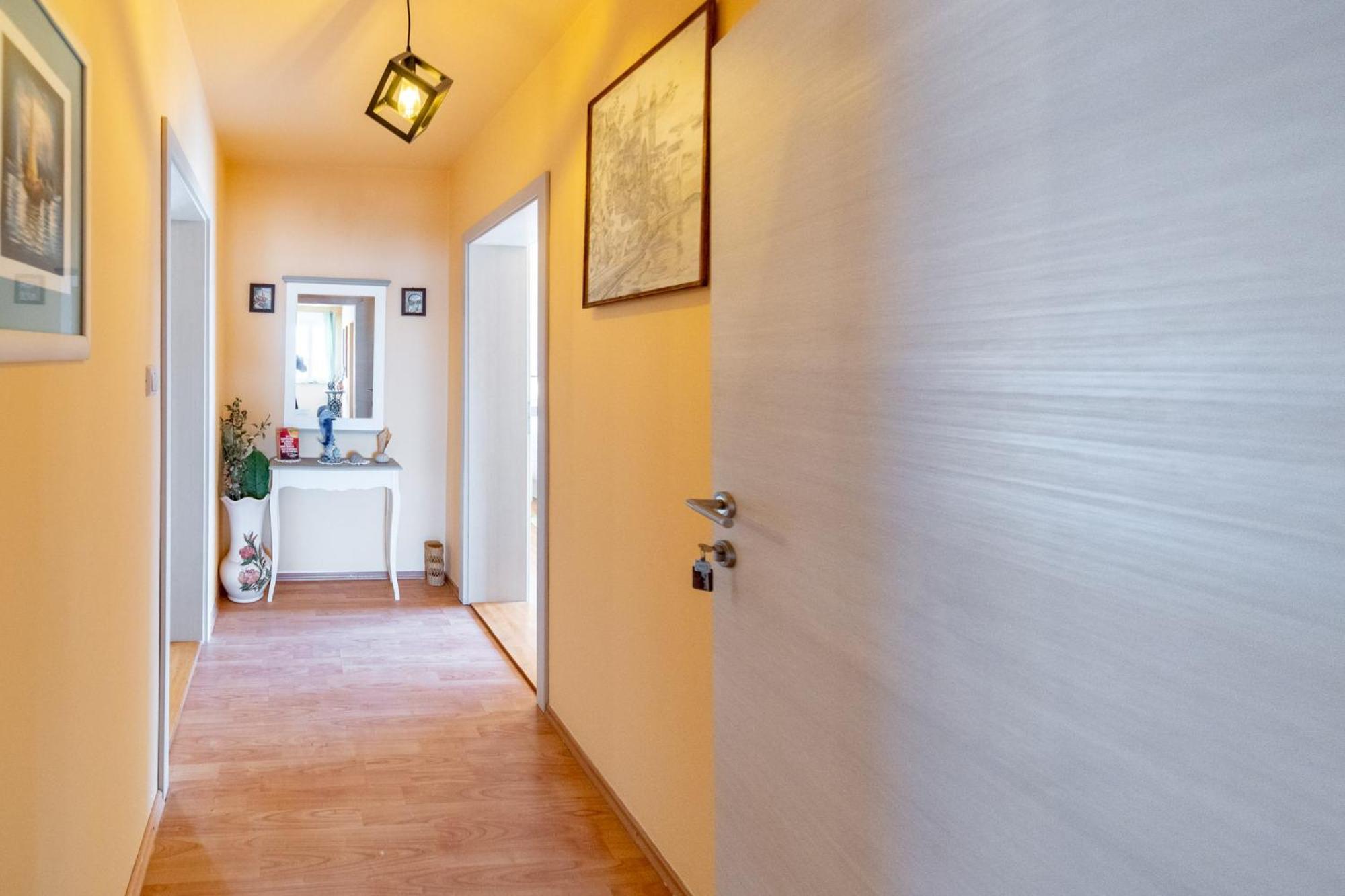 Guesthouse Mira 라브 객실 사진